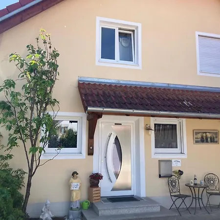 Monika Apartment